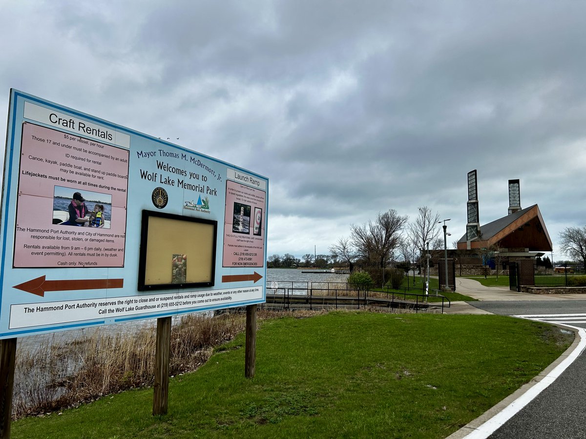 Chicago_NFL's tweet image. Wolf Lake site today. #DaBears