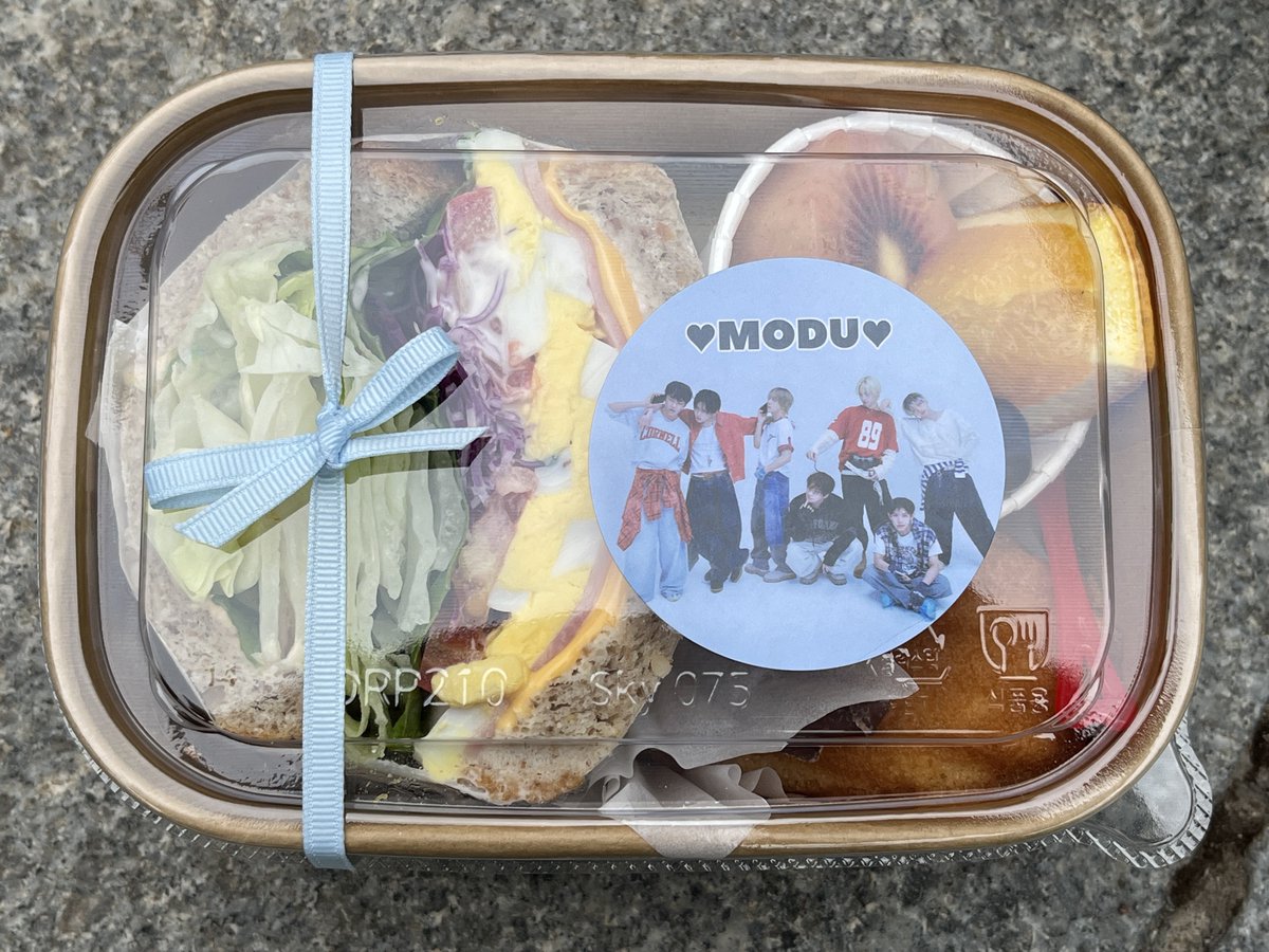 𝗢𝗥𝗔𝗡𝗚𝗘🍊 tweet media