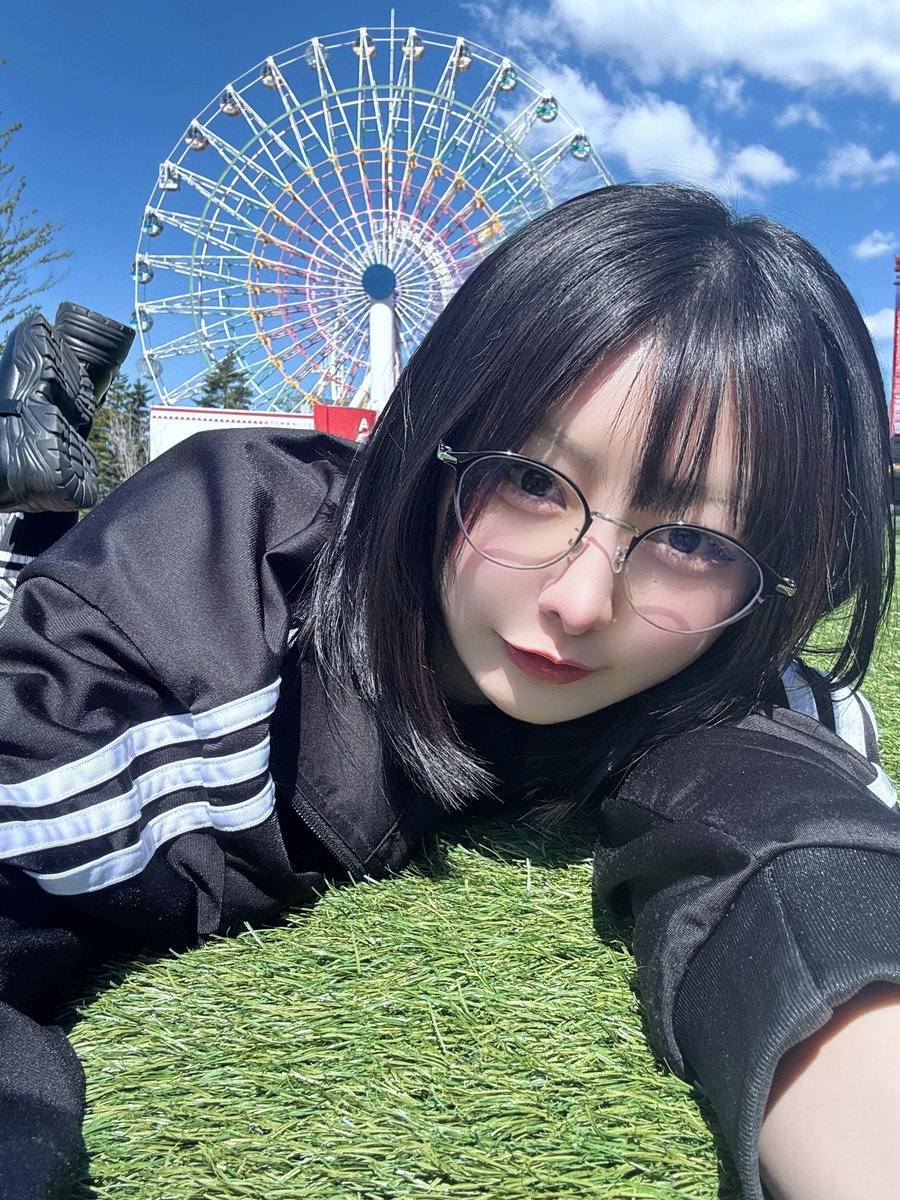 りょん tweet media