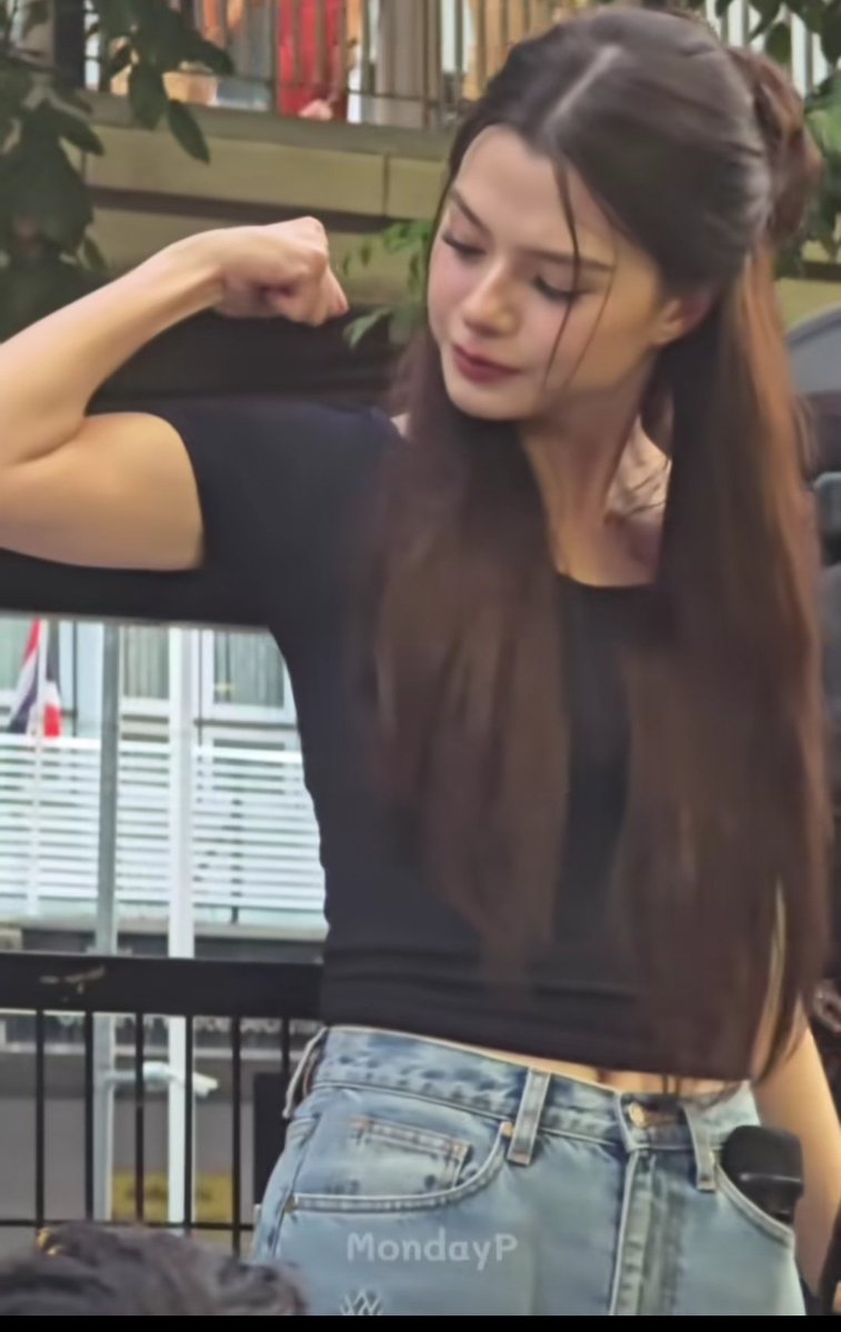 fan account:คัพเค้ก🧚🏻‍♂️เบคกี้ตัวเล็กนิดเด่วเอง tweet media