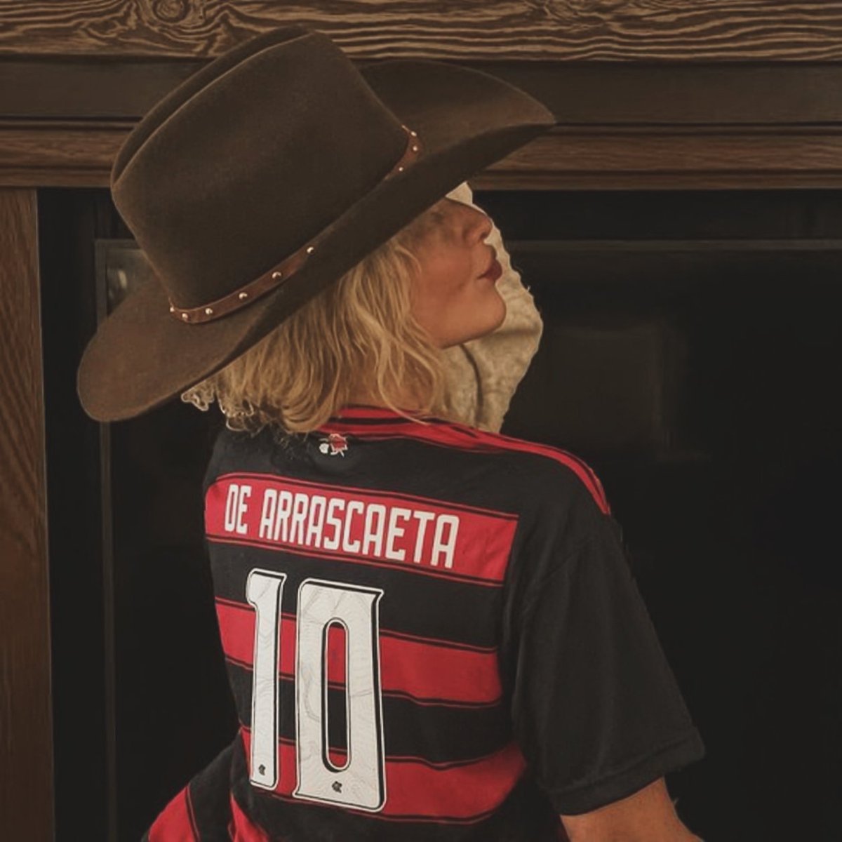 gabrielly ೀ tweet media