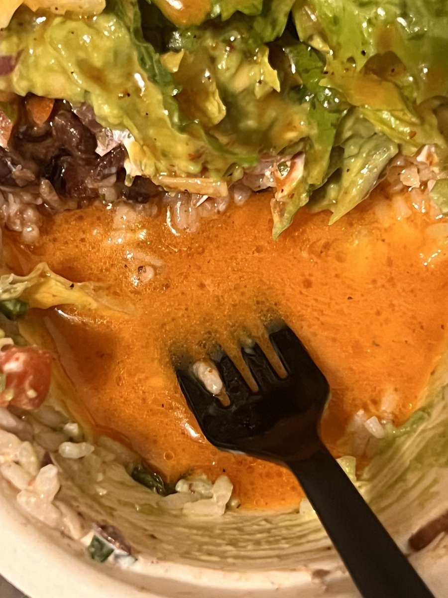 ريفز🇸🇴 tweet media