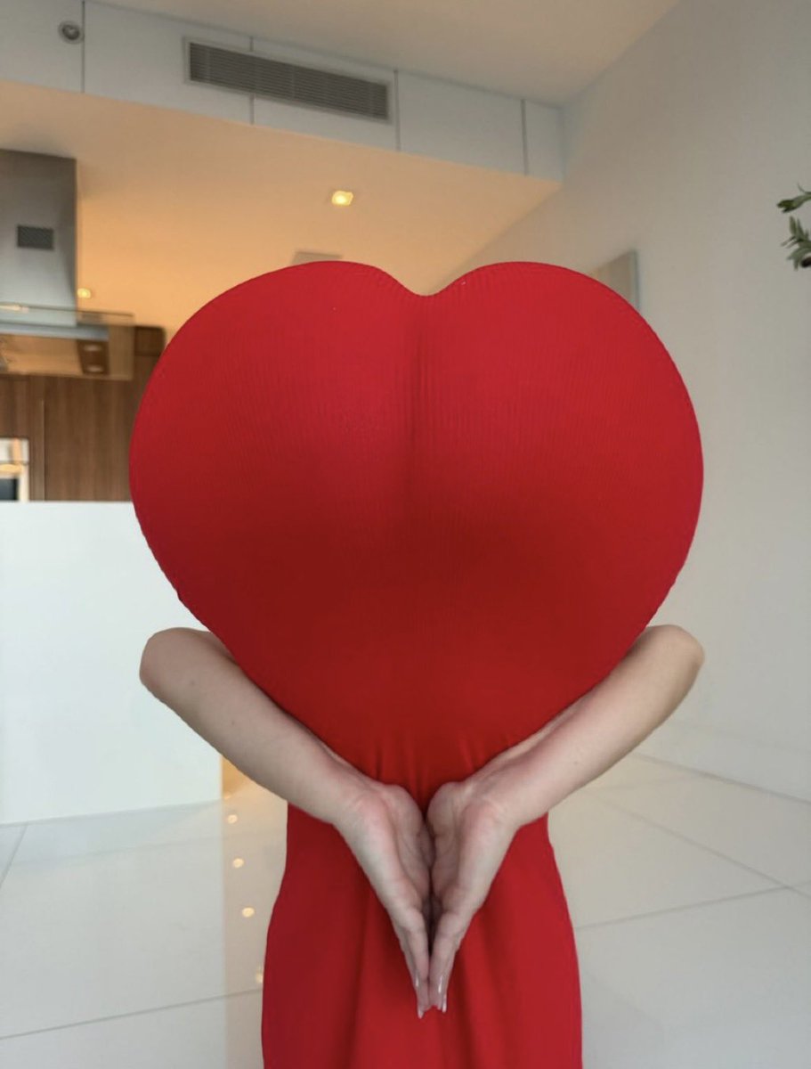 社恐的元大鹰 tweet media