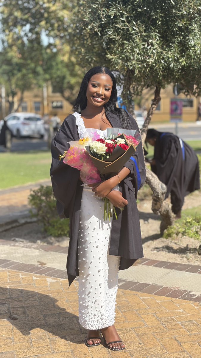 Aphiwe Msitshana tweet media