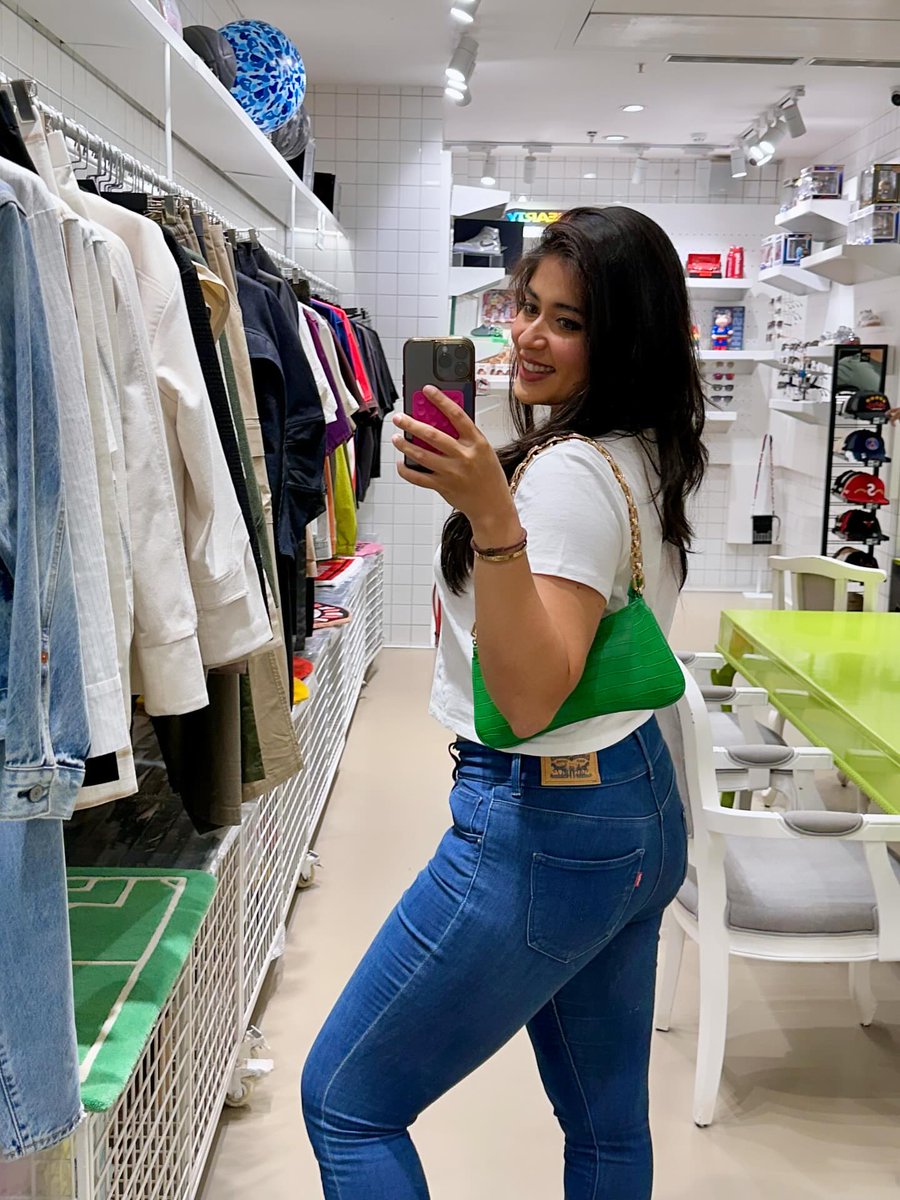 Nikita Sharma tweet media