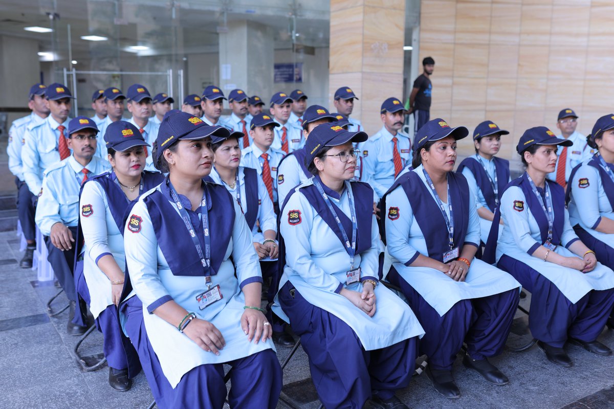 SisEnterprises's tweet photo. SIS selects #women (1/4th of our workforce)
SIS respects women (Recognized as a #BestWorkplace for Women)
Now #India elects women!
#womenempowerment #womenreservationbill #sisworkforce #sisforwomen #futureofwork #womenindia https://t.co/ie8Uj5vfpL