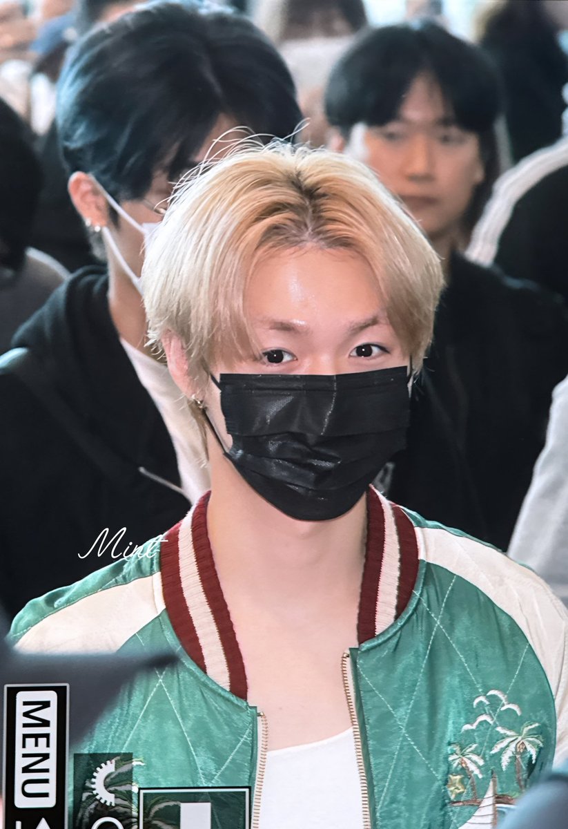 ꒰ঌ 𝑀𝐼𝑁𝑇 ໒꒱ tweet media