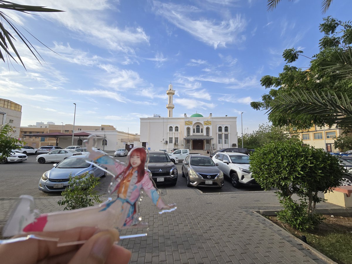 たくと tweet media