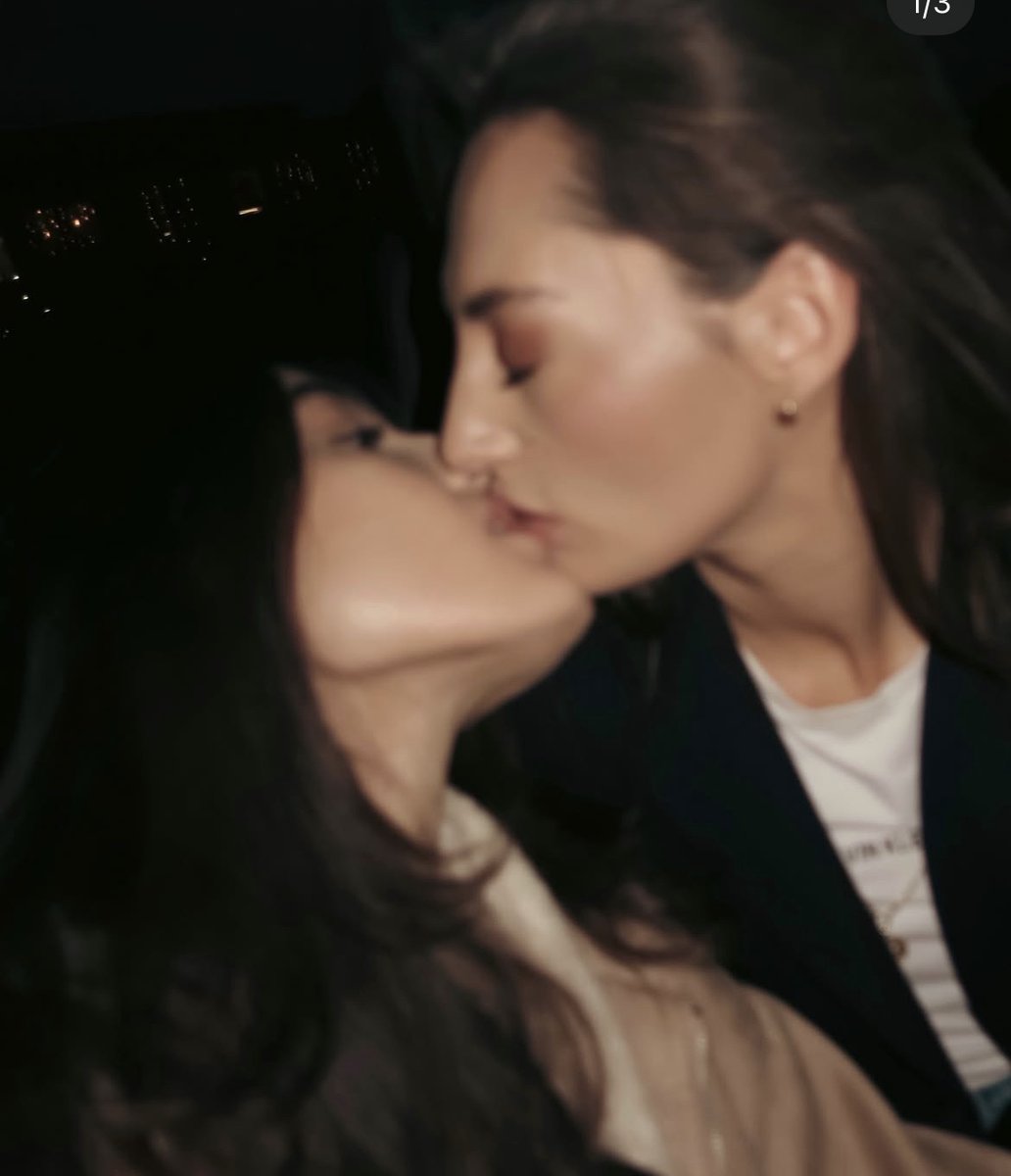 isabo60's tweet image. No need for words, just a picture ❤️‍🔥🧲 #amor #zarlet