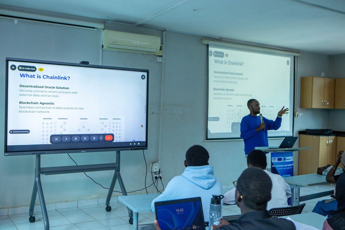 ChainlinkEAHub's tweet image. Cavendish University showed up Big 🇺🇬

Bringing Web3 conversations to Cavendish University Uganda and seeing the level of engagement was amazing.

#Chainlink Africa Community is growing.💙