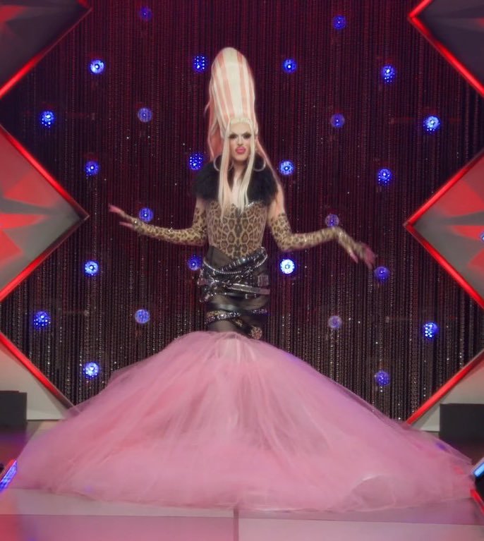 damian✮⋆˙ tweet media