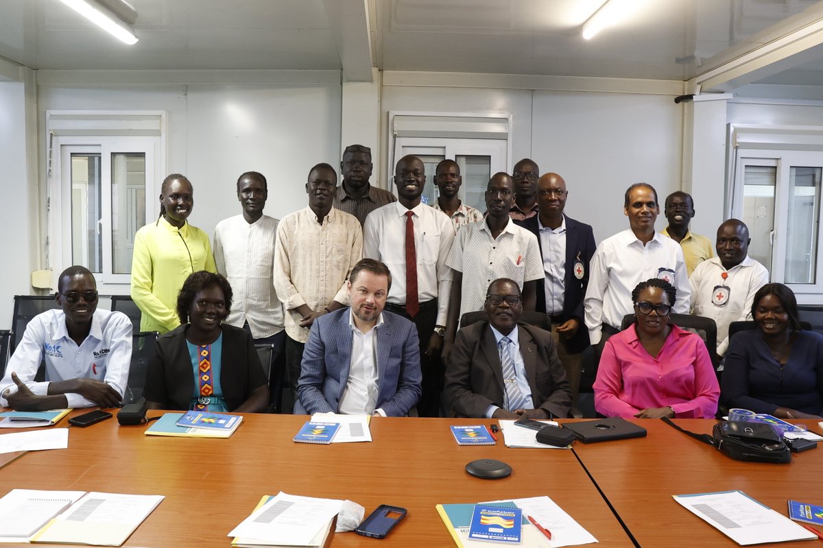This week, we conducted a workshop for journalists from various media houses in Juba, #SouthSudan, on the use of inclusive and respectful language when referring to persons with disabilities. #SSoT.