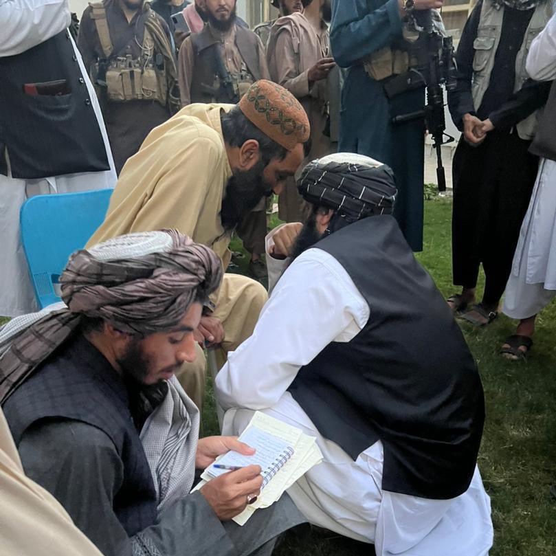 عٌرفان اللَّه: رُوښـان، tweet media