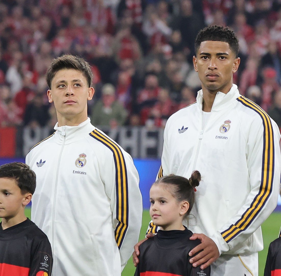 A̷ Y̷ A̷ | آيـة tweet media