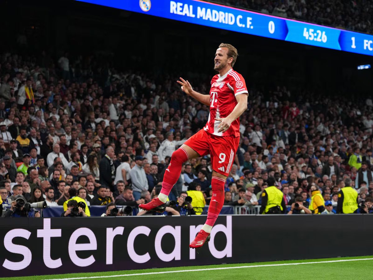 MannCityyFann's tweet photo. 🚨 Harry Kane: “I'd say Michael Olise is currently the best winger in the world”. - After Real Madrid's Match
cc : @FabrizioRomano @HKane
#Bayren #Olise #UEFA https://t.co/y0rAxywnHV