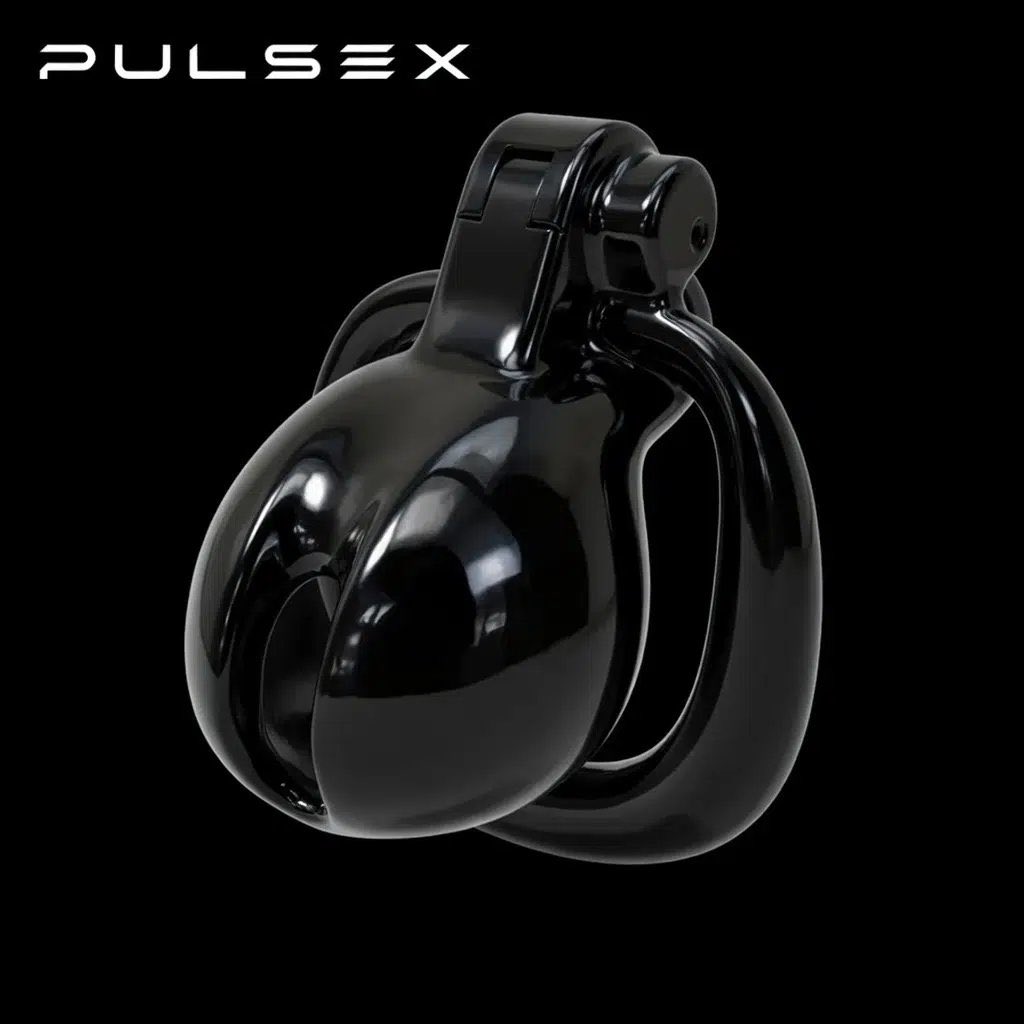 Linbbluv's tweet photo. 有没有宝宝知道pulse家 @pulsex_top 的锁（下图这款）好不好带呀 出去玩回来又要每天戴锁了 原来自己带的锅盖感觉上厕所好麻烦 有没有人给我安利一下 #贞操锁 #男娘 https://t.co/i4vqs2m8KS