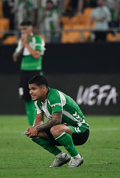 Beticoexigentee tweet media