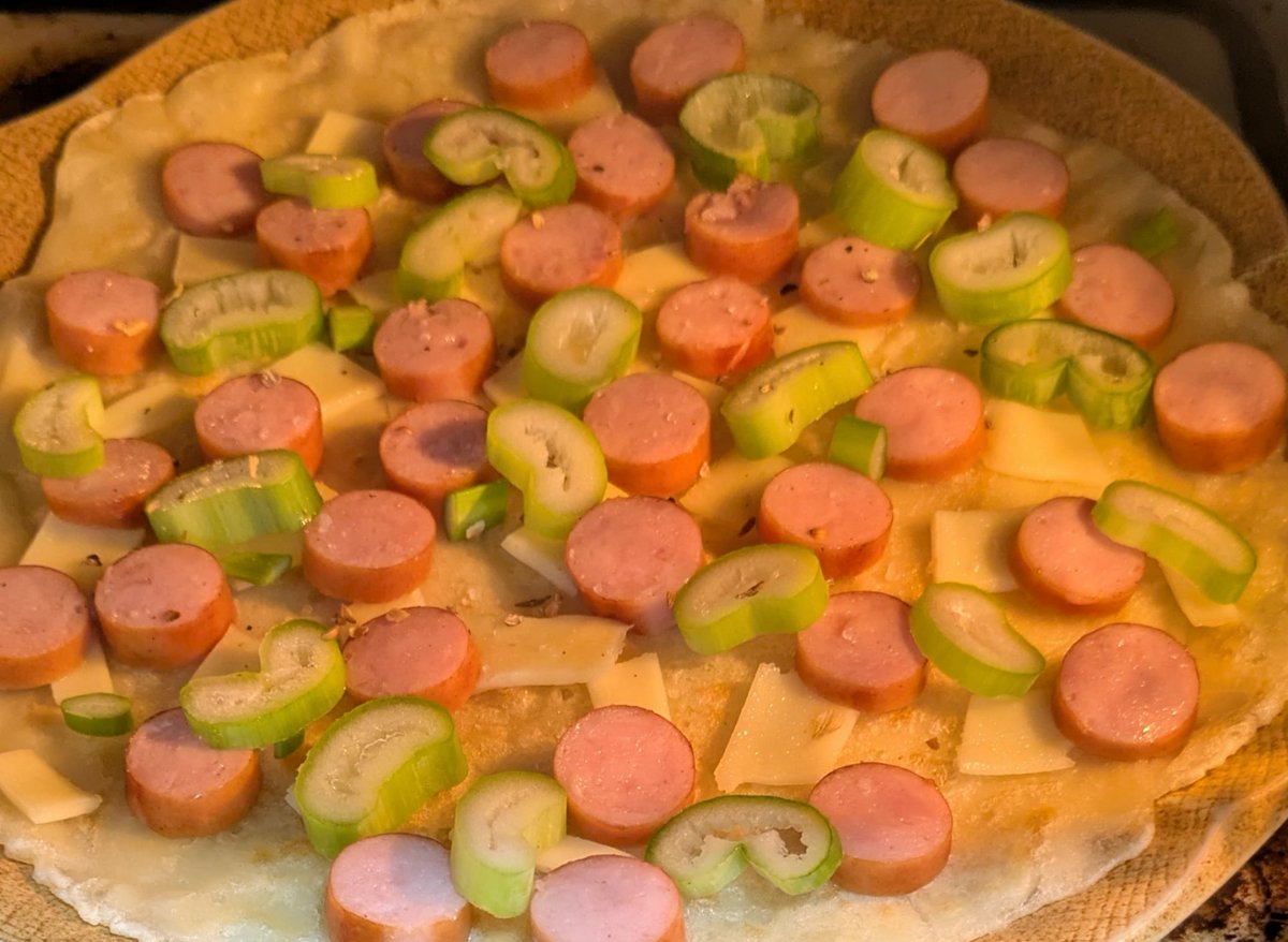 えびふらい tweet media