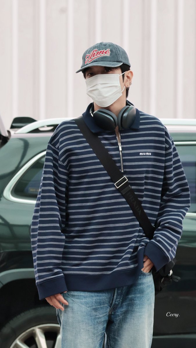 Crystal.yh tweet media