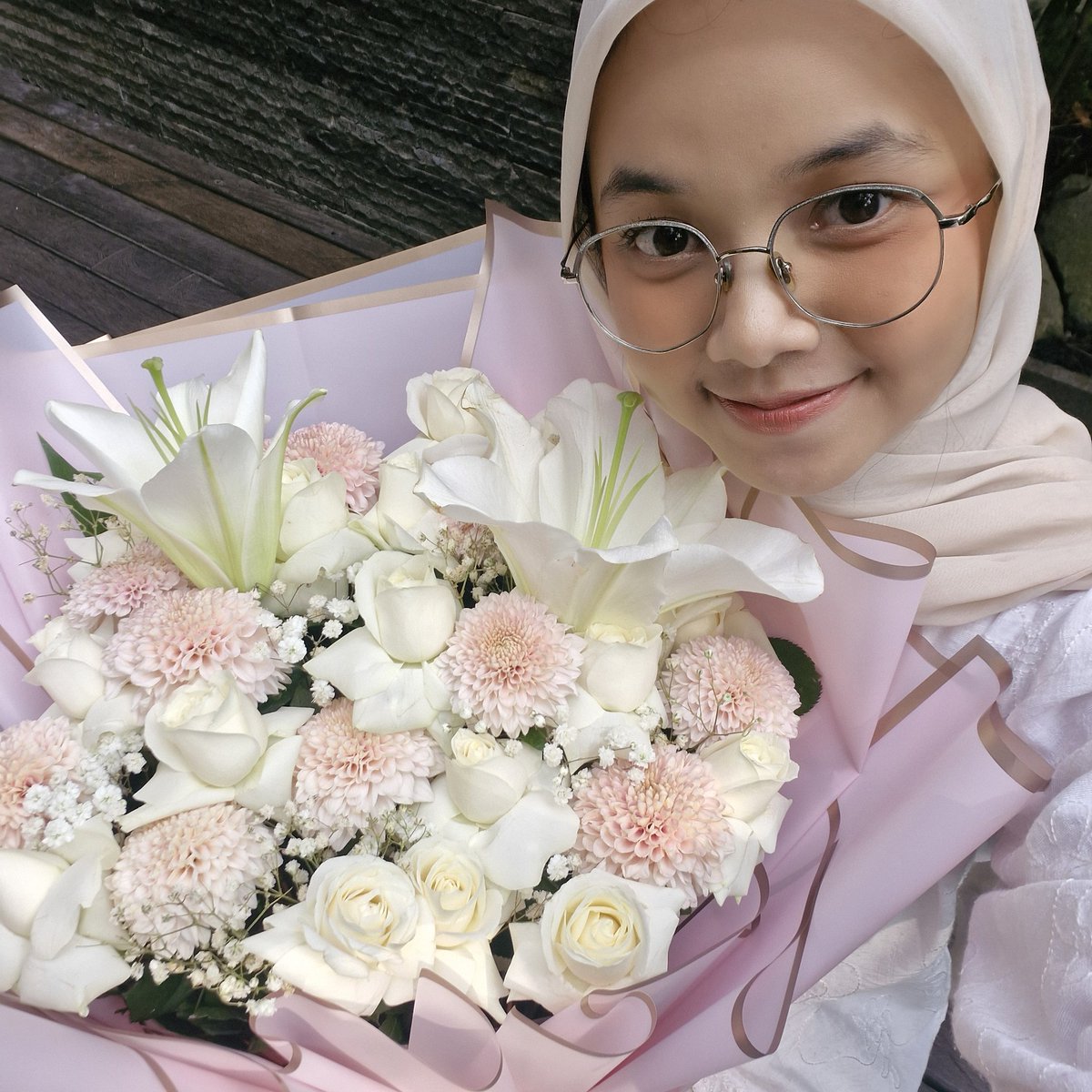 bitna✨️ tweet media