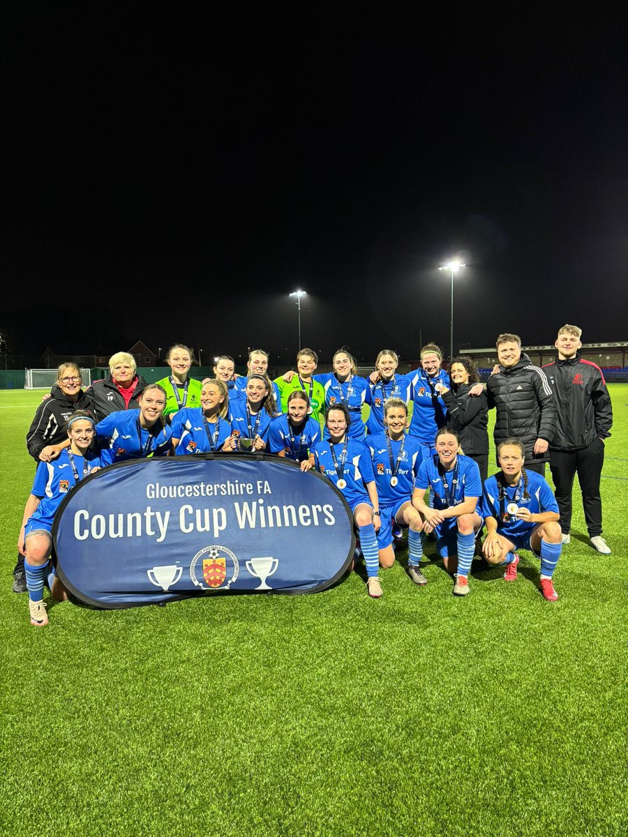 Cirencester Town Ladies tweet media
