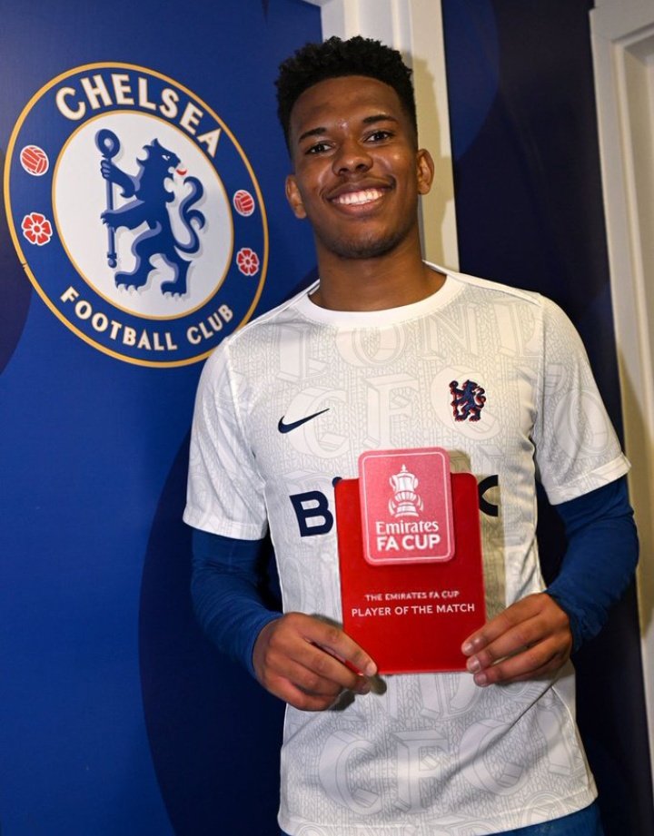 Obinna🌟 tweet media