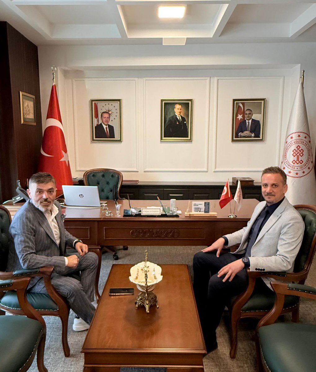 Ciğerci Fatih işletme sahibi Fatih Gülmez, İl Müdürümüz Fikret Fidan’ı makamında ziyaret etti.
Nazik ziyaretleri için kendisine teşekkür ederiz.

<a href="/TCKulturTurizm/">T.C. Kültür ve Turizm Bakanlığı</a> 
<a href="/MehmetNuriErsoy/">Mehmet Nuri Ersoy</a> 
<a href="/fkrtfdn/">Fikret FIDAN</a> 
<a href="/TCKonyaValiligi/">Konya Valiliği</a>