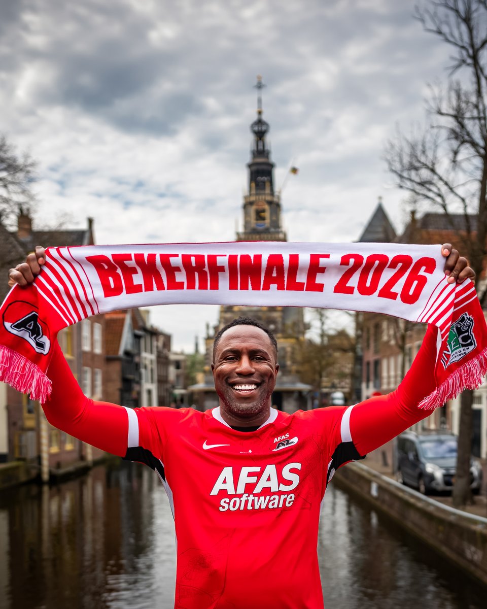 AZAlkmaar's tweet photo. 👀👏 Look who's here to support us on Sunday! 

#AZAlkmaar #aznec #KNVBBeker #TheFutureIsOurs | @JozyAltidore @USMNT https://t.co/nFEjzKjE2A