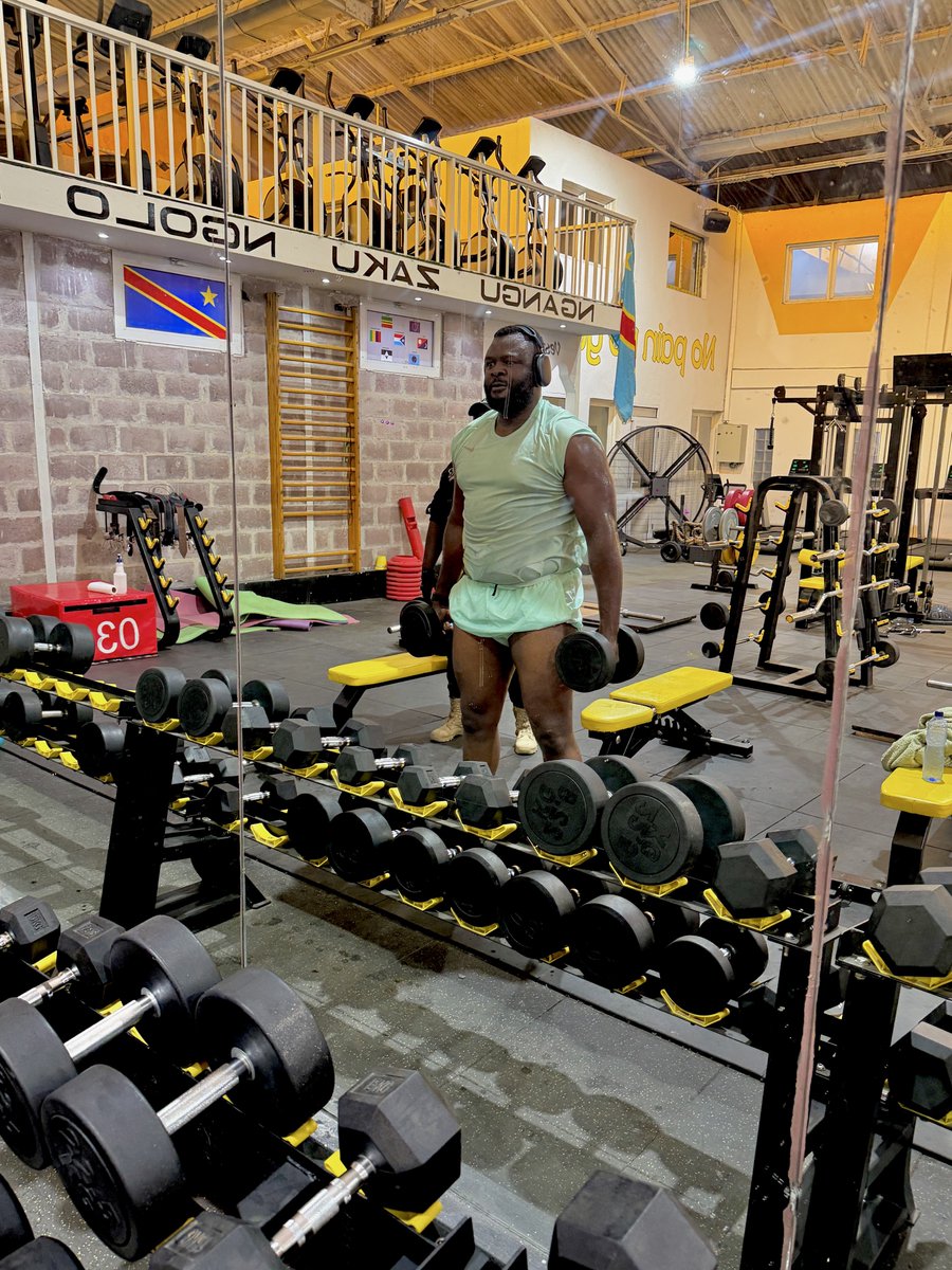 Martin  Bakole tweet media