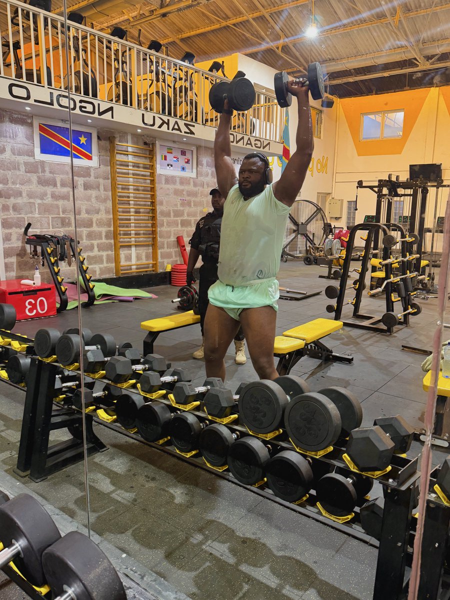 Martin  Bakole tweet media