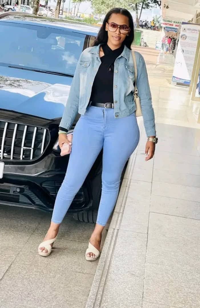 rich_mummies's tweet photo. Hello admin,  I am called Aggie Mwiza Nkurunziza.  I am 28yrs old from Rwanda 🇷🇼 but currently in Uganda. I stay in Ntinda Minister's village. Iam looking for a man between 20-55yrs for love. Get my contact details from the admin of this page Mr Charles, call/whatsapp: 0775575616 https://t.co/qAYksiIHzA