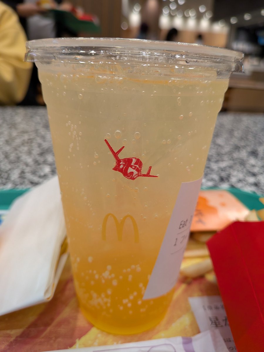 サアユ tweet media