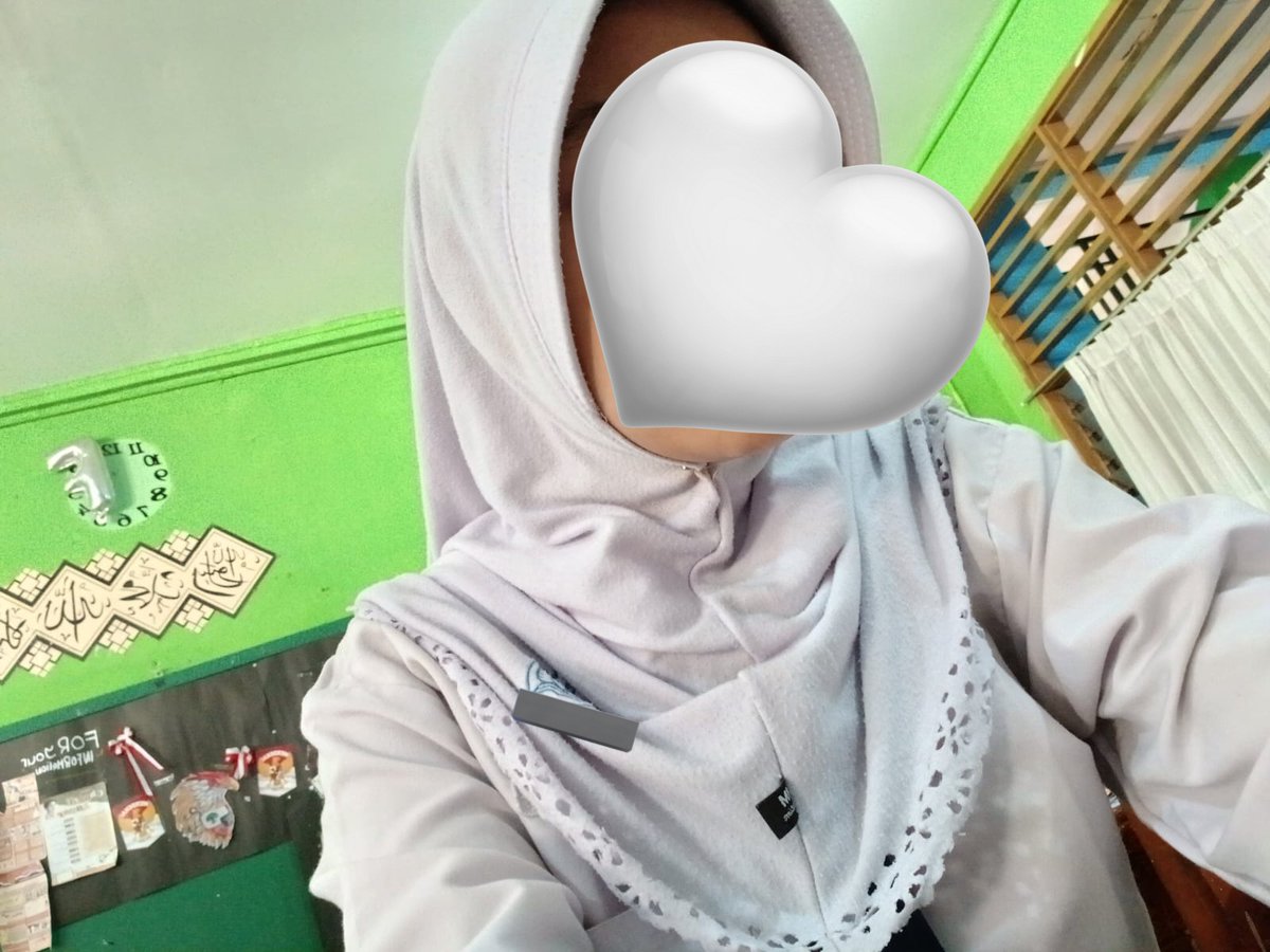 silmiiuu tweet media