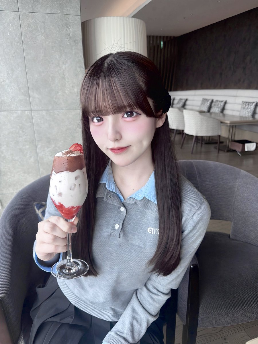 苺川えくぼ【ナナコロ / iON!】 tweet media