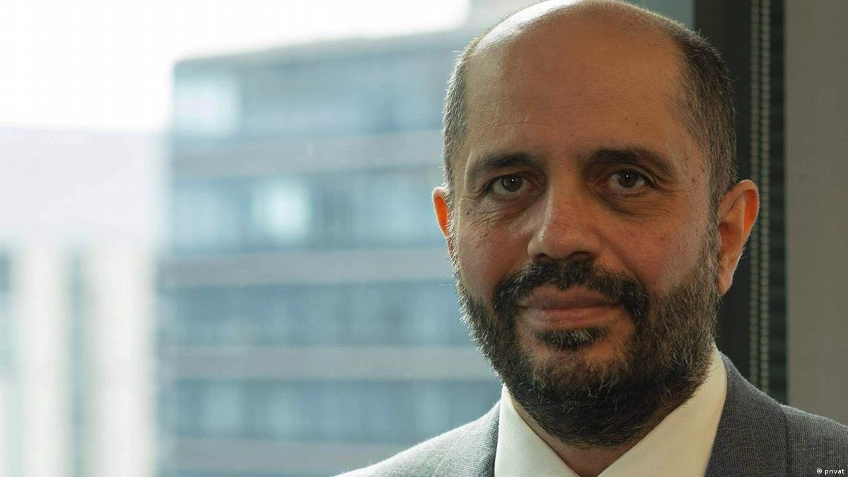 آخوندِ مرده tweet media