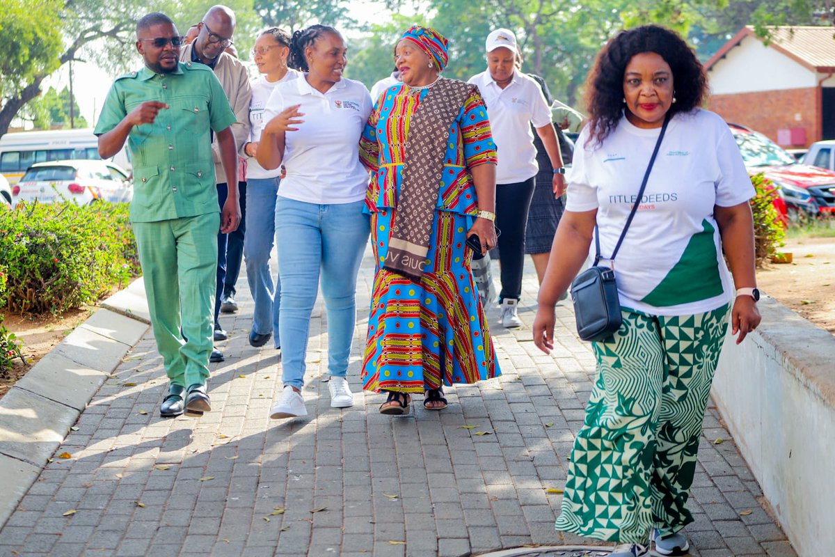 Department of Human Settlements tweet media