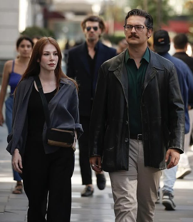 Çağatay Ulusoy ve Elçin Sangu'nun Uykucu filmi, 15 Mayıs'ta Netflix Türkiye kütüphanesine eklenecek.