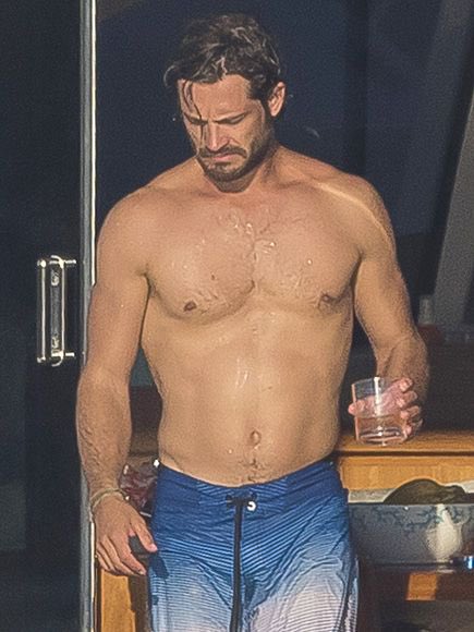 Male Central tweet media