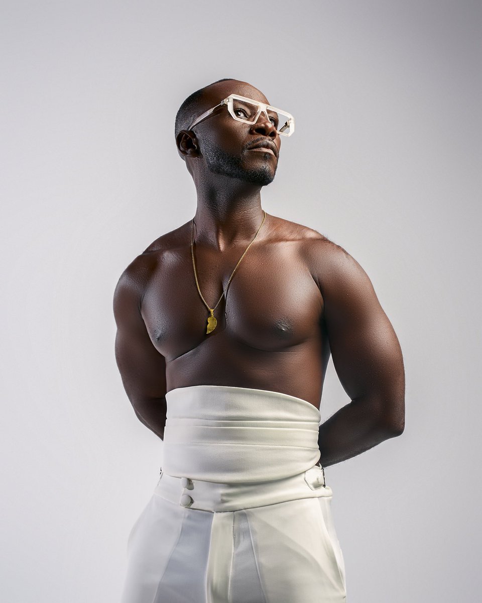 ARTIVIST tweet media