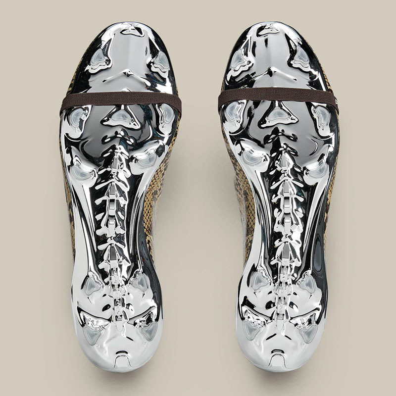 soccershop_kamo's tweet image. PREDATOR × WALES BONNER

英国のデザイナー ウェールズ・ボナーとコラボレーションした「プレデター」限定モデルが登場。

#サッカーショップKAMO では、オンラインストアのみの限定発売✨
※お一人様1点のみの購入とさせていただきます。

詳細はこちら🔽
x.gd/uGgkZ

#adidas
#KAMO