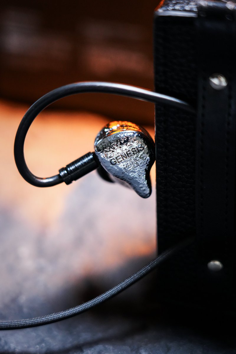 EarAcoustic_CN's tweet photo. Every beam of musical light.
👇 Interested in EAA's products?
🌐 Official: https://t.co/epaW6Pf1U5
#EarAcousticAudio #IEM #HIFI #MusicalLight #Shine https://t.co/K3ONxxGXQ9