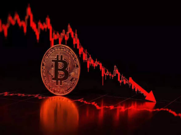 Loxanne43's tweet photo. Earlier this month, sell pressure hit the market hard, and even majors like Bitcoin and Ethereum weren’t spared as uncertainty spread across the board.

But the recovery tells a different story. Both assets have since staged a notable rebound.

#CryptoInsight #BlockchainData #BTC https://t.co/ltOedUGvky