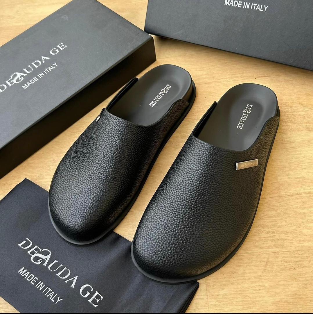 ShoeRack tweet media