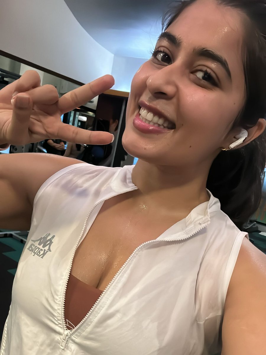 Nikita Sharma tweet media