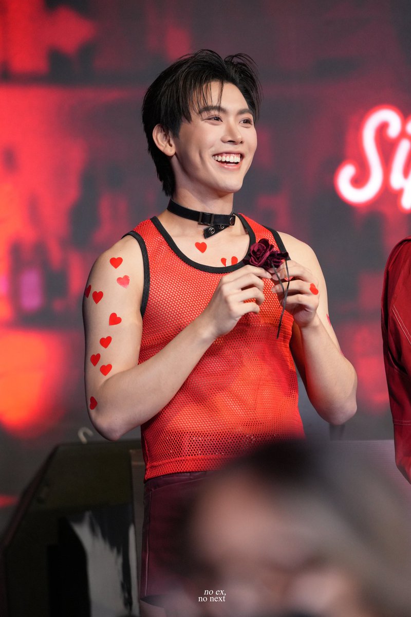 noexnonext_'s tweet photo. น่ารักจังเลยค่ะ 🫣

UPPOOM X PRESSCON
#LoveofSilomPressCon https://t.co/z1E404OebE