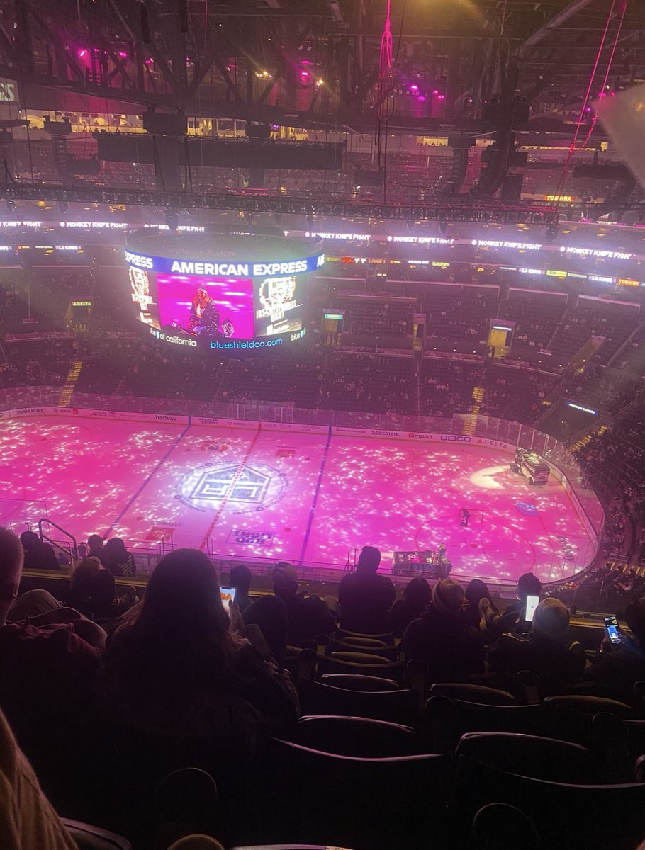 CollinPeters22's tweet photo. @Kingstorian @LAKings @DustinBrown23 Omg I was there https://t.co/8lJGTLqltR