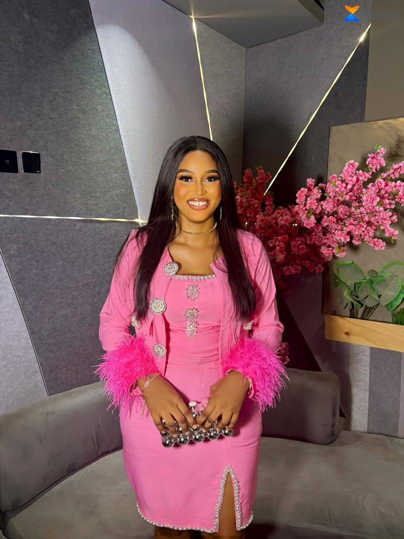 𝚁𝚎𝚋𝚎𝚌𝚌𝚊 #𝚆𝙸𝙳|𝙴𝚟𝚎𝚛𝚢𝚍𝚊𝚢 𝙳𝚎𝙵𝚒 tweet media