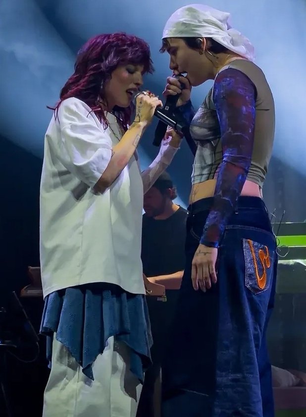 Angelina Mango TOTAL 🥭 tweet media