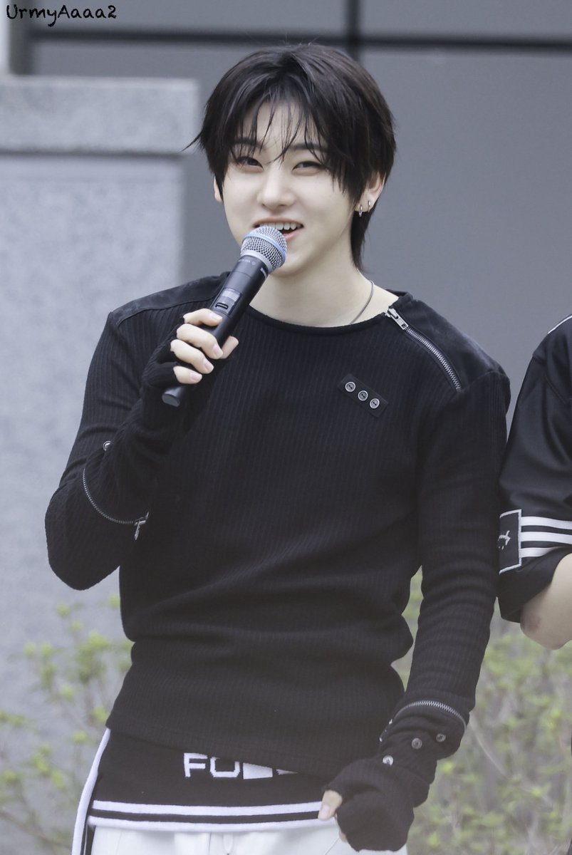 ck2 。。 tweet media