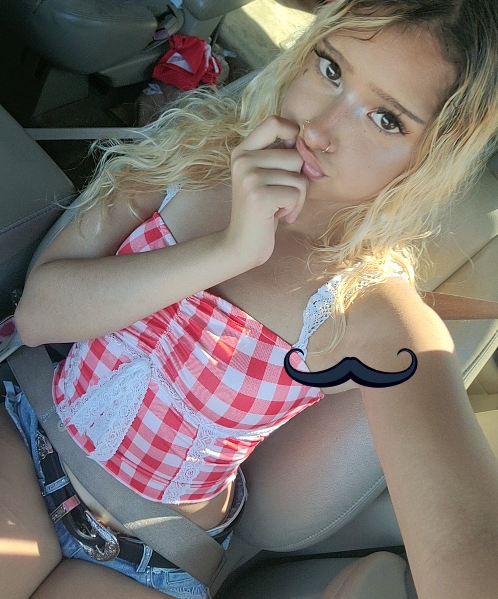 🍭🍣🛸🍬👽 tweet media